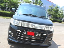 Dijual Mobil Bekas Suzuki Karimun Wagon R GS 1.0 Matic 2017 di DKI Jakarta 9