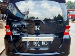 Jual Mobil Bekas Honda Freed E PSD 2010 di Bogor 3