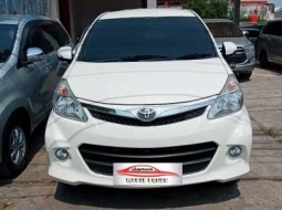 Dijual Mobil Toyota Avanza Veloz 2014  Terawat di Bekasi 5