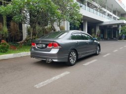 Jual Mobil Honda Civic 1.8 L FD1 2010 AT Grey Facelift, DKI Jakarta 8