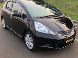 Dijual Mobil Honda Jazz RS 2011 Tangerang Selatan 1