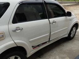 Jawa Timur, Toyota Rush G 2012 kondisi terawat 2