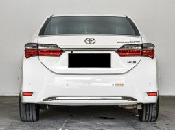 Jual Mobil Bekas Toyota Corolla Altis V 2017 di DKI Jakarta 3