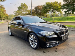 Dijual Mobil BMW 5 Series 520i 2015 di Tangerang 1