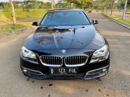 Dijual Mobil BMW 5 Series 520i 2015 di Tangerang 2