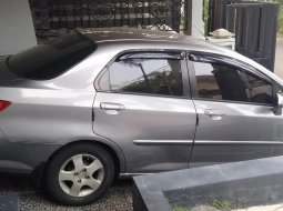 Dijual cepat  Honda City i-DSI 2005 di Depok 3