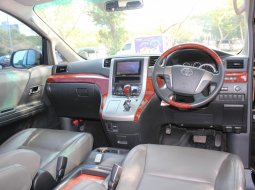 Dijual Mobil Bekas Toyota Alphard S 2010 Hitam di DKI Jakarta 3