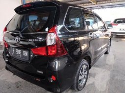 Dijual Mobil Bekas Toyota Avanza Veloz 2017 di Tangerang 5