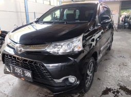 Dijual Mobil Bekas Toyota Avanza Veloz 2017 di Tangerang 3
