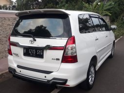 Dijual Mobil Bekas Toyota Kijang Innova V 2.0cc Automatic 2013 di DKI Jakarta 9