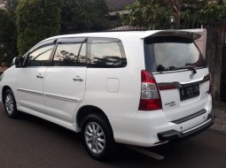 Dijual Mobil Bekas Toyota Kijang Innova V 2.0cc Automatic 2013 di DKI Jakarta 4