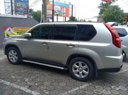 Jual Mobil Bekas Nissan X-Trail 2.5 2009 Istimewa di DI Yogyakarta 3