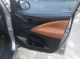 Dijual Cepat Toyota Kijang Innova G Bensin Manual 2016 di Jawa Timur 4