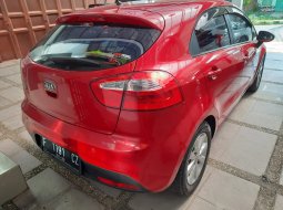 Dijual Cepat Mobil Kia Rio 1.5 Manual 2012 Berkualitas di Sukabumi, Jawa Barat 5