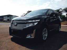 Banten, Nissan Elgrand Highway Star 2011 kondisi terawat 4