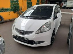 Jual Mobil Honda Jazz RS 2009 Bekasi 4