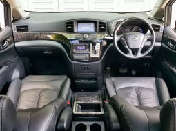 Jual mobil Nissan Elgrand Highway Star 2015 bekas, Jawa Timur 4