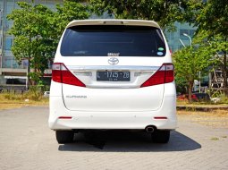 Jual Mobil Toyota Alphard SC 2.4 AT Putih Surabaya, Jawa Timur 1