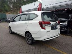 Jual Mobil Daihatsu Sigra R 2019 Tangerang Selatan 2