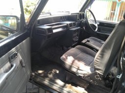 Dijual  Daihatsu Taft GT F70 4x4 1993 di Jawa Timur 5