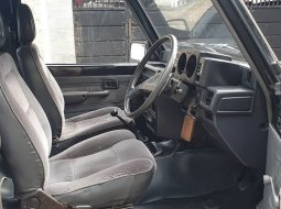 Dijual  Daihatsu Taft GT F70 4x4 1993 di Jawa Timur 2