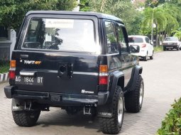 Dijual  Daihatsu Taft GT F70 4x4 1993 di Jawa Timur 1