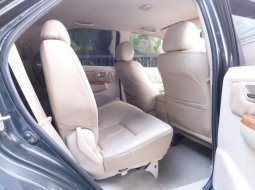 Dijual Mobil Toyota Fortuner G Luxury 2005 bekas di DKI Jakarta 2