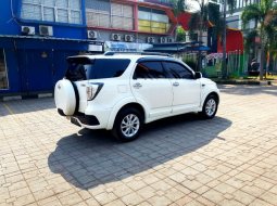 Dijual Cepat Daihatsu Terios R 2017 di Bekasi  1