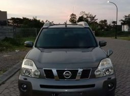 Dijual mobil bekas Nissan X-Trail XT, Jawa Timur  7