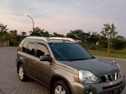 Dijual mobil bekas Nissan X-Trail XT, Jawa Timur  3