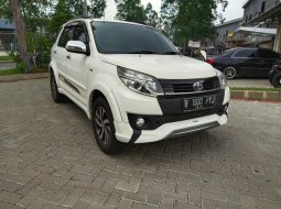 Jual Mobil Toyota Rush TRD Sportivo AT Matic 2016 Cash/Kredit Terbaik Tangerang 9