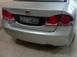 Jual cepat Honda Civic 1.8 i-Vtec 2008 di Tangerang 3