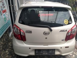 Dijual Mobil Bekas Daihatsu Ayla X 2015 di Bogor 5