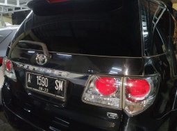 Dijual Mobil Bekas Toyota Fortuner G 2012 di Lampung 5