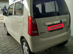 Dijual Cepat Suzuki Karimun Wagon R GX 2014 di Jawa Tengah 4