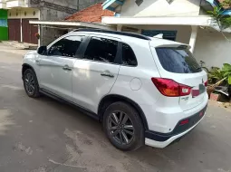 Dijual Mobil Mitsubishi Outlander Sport PX 2013 di Sumatra Selatan 3