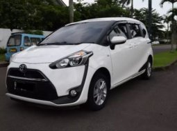 Dijual Mobil Toyota Sienta G 2017 di Tangerang 3