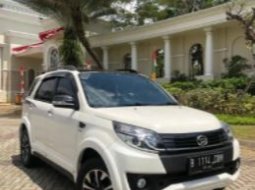 Jual Mobil Daihatsu Terios R 2017 di Tangerang 4