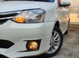 Dijual Cepat Toyota Etios Valco G 2015 di Jawa Tengah 4