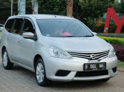 Dijual mobil bekas Nissan Grand Livina SV, DKI Jakarta  9