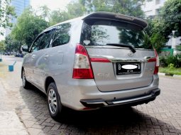 Dijual Cepat Toyota Kijang Innova 2.0 G 2015 di DKI Jakarta 7