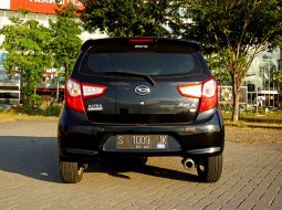Jual Mobil Daihatsu Ayla X 1.0 MT Hitam 2017 Surabaya 1