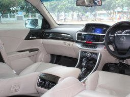 Dijual Mobil Honda Accord 2.4 VTi-L 2015 Putih di DKI Jakarta 2