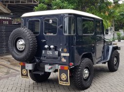 Dijual Cepat Toyota Land Cruiser 4.2 Manual 1982 di Jawa Timur 4