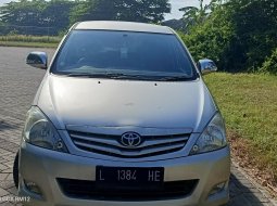 Jual Mobil Bekas Toyota Kijang Innova TYPE E PLUS 2009 di Jawa Timur 3