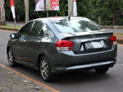 Jual Mobil Honda City E 2010 di DKI Jakarta 5