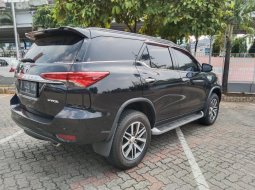 Dijual Mobil Toyota Fortuner VRZ 2.4 2016 Hitam metalic di DKI Jakarta 1
