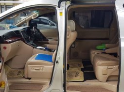 Dijual Toyota Vellfire V Premium Sound 2011 di Bogor 4