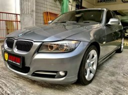 Jual Mobil Bekas BMW 3 Series 320i 2012 di DKI Jakarta 2