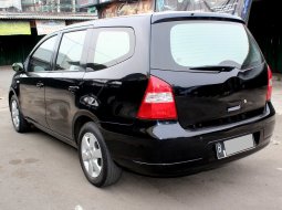 Dijual Cepat Nissan Grand Livina XV 2010 Hitam di DKI Jakarta 6